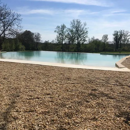 Des Ecuries De Saint Maurice 팜스테이