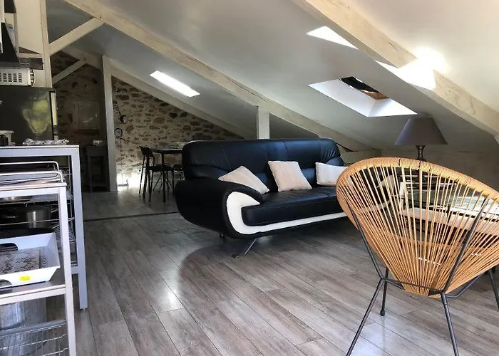 Des Ecuries De Saint Maurice Feriegård